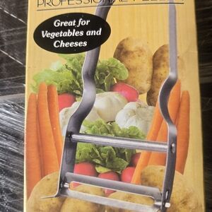Stainless Steel Vegetable Peeler